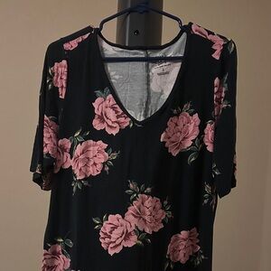Torrid Super Soft Black and Pink Floral Top